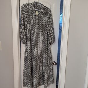 Max Studio Monochrome Patterned Maxi Dress
